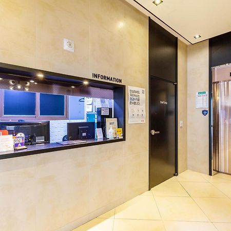 Dublin Hotel Busan Bagian luar foto
