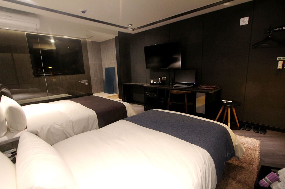 Dublin Hotel Busan Bagian luar foto